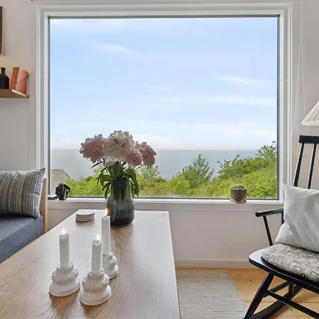 Holiday home With Stunning Baltic Sea View Hasle
